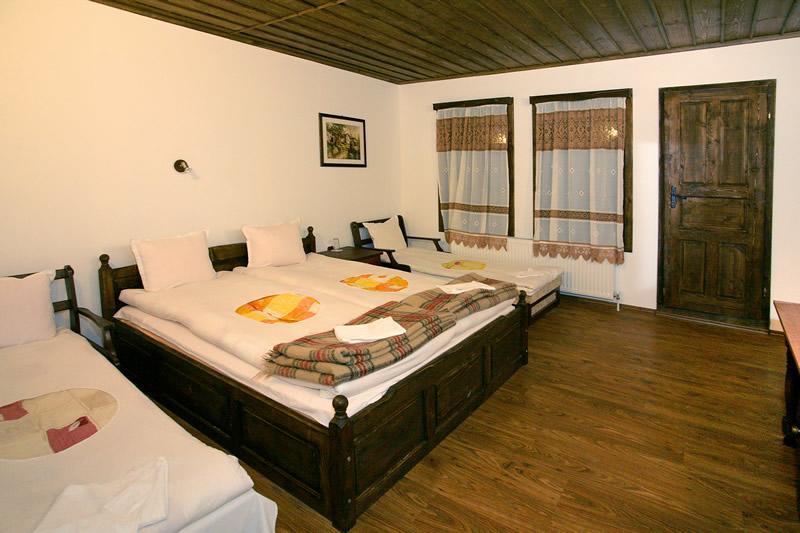 Hotel Divetsite Sliven エクステリア 写真