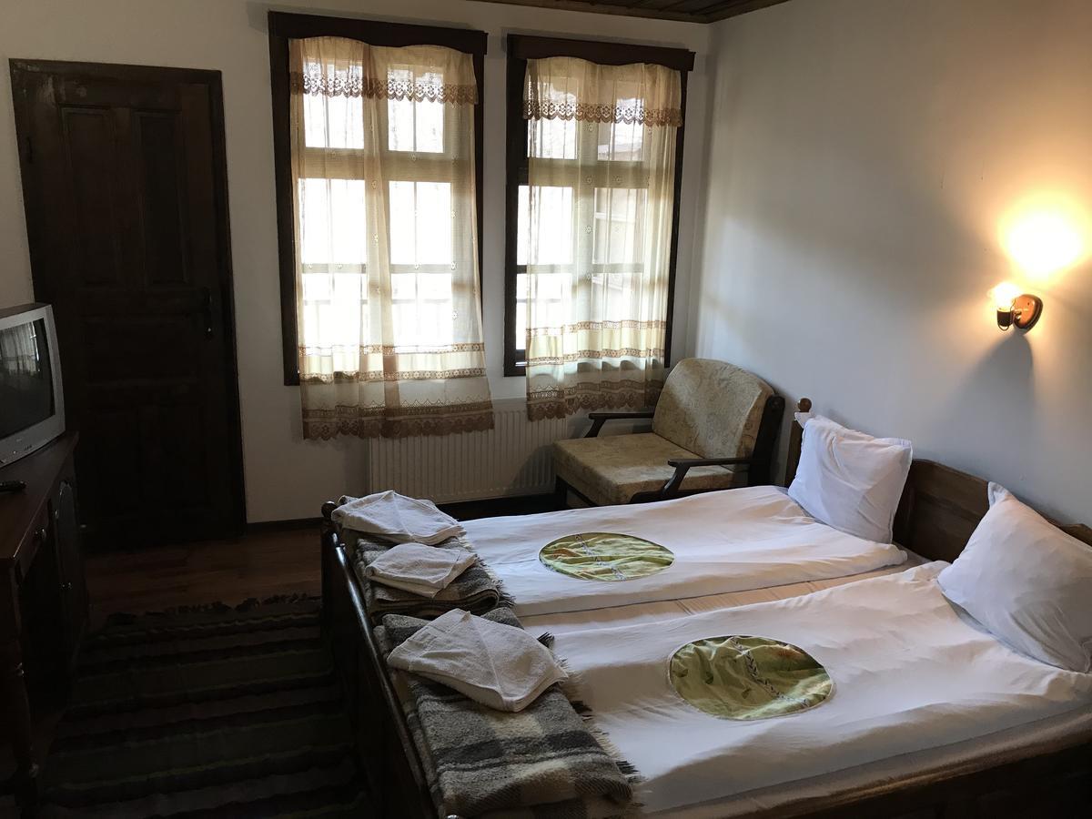 Hotel Divetsite Sliven エクステリア 写真