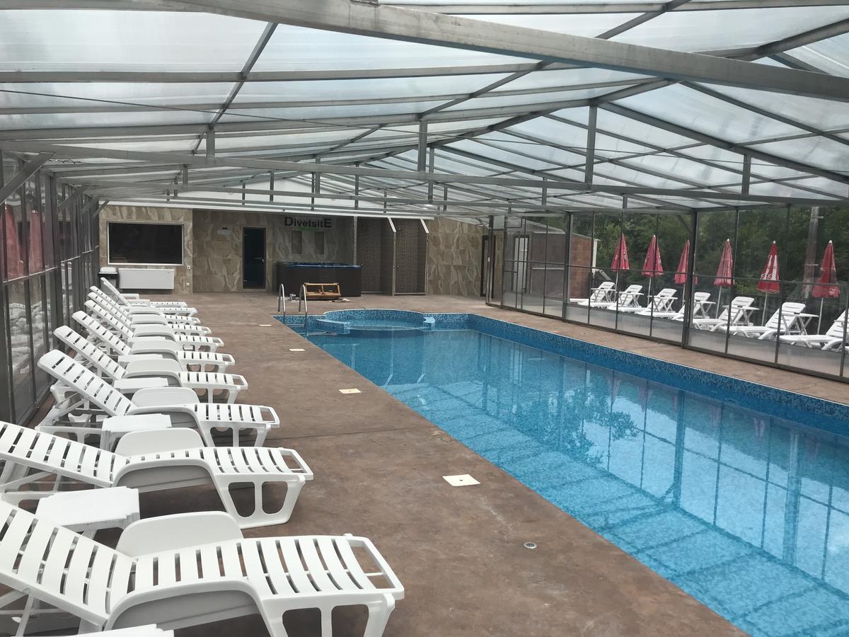 Hotel Divetsite Sliven エクステリア 写真